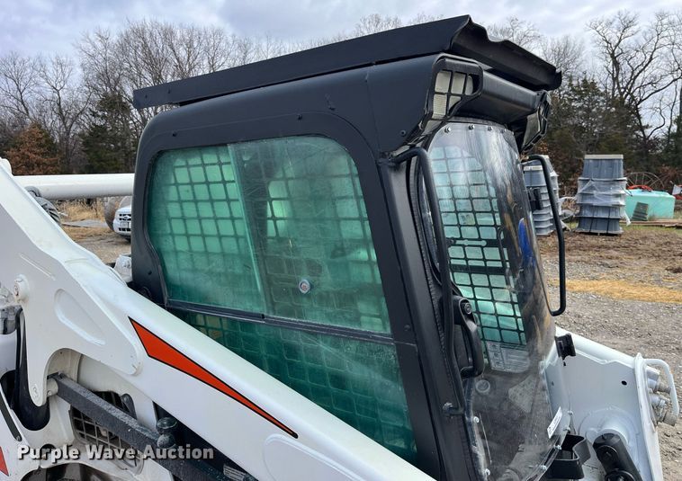 image for item LD9913 2013 Bobcat T770  tracked skid steer loader