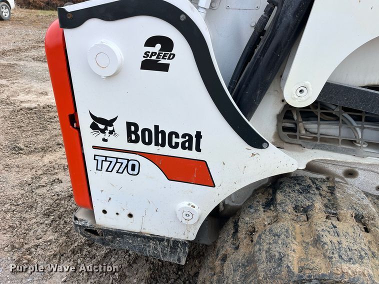 image for item LD9913 2013 Bobcat T770  tracked skid steer loader