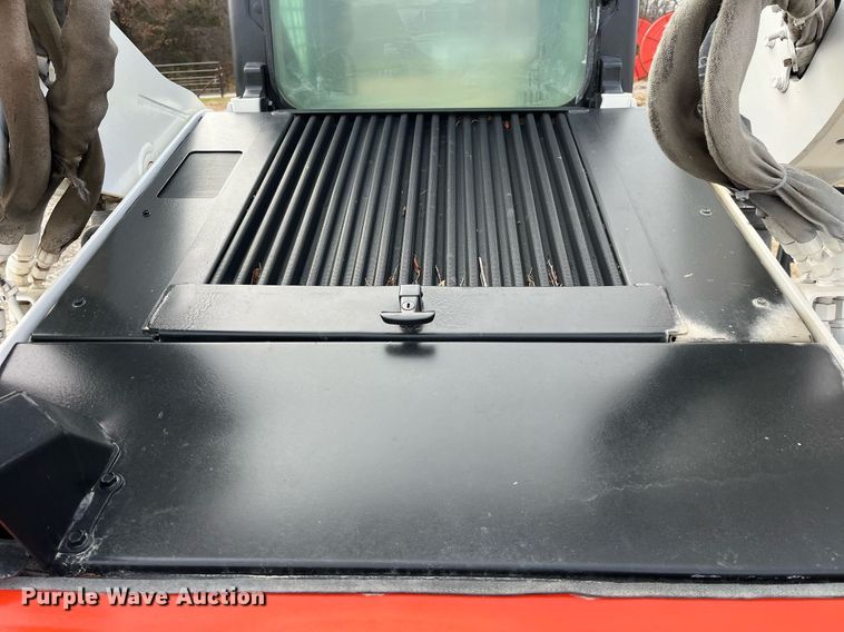 image for item LD9913 2013 Bobcat T770  tracked skid steer loader