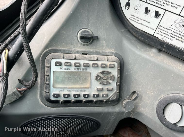 image for item LD9913 2013 Bobcat T770  tracked skid steer loader