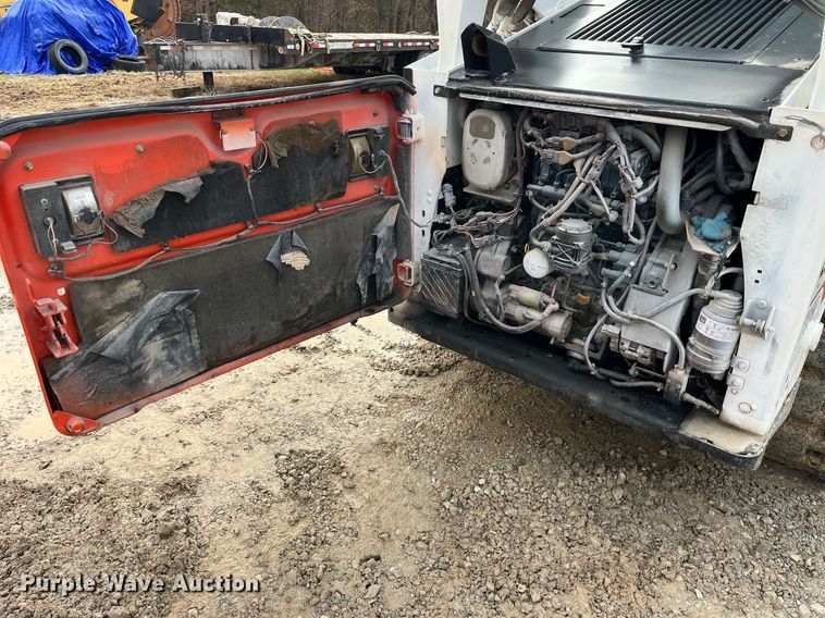 image for item LD9913 2013 Bobcat T770  tracked skid steer loader