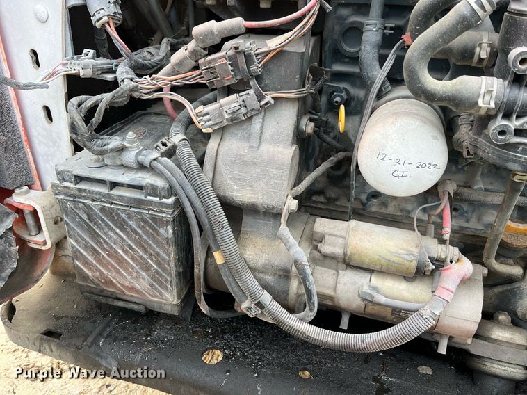 image for item LD9913 2013 Bobcat T770  tracked skid steer loader