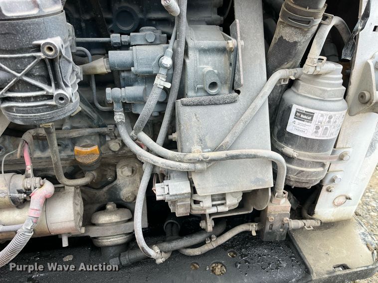 image for item LD9913 2013 Bobcat T770  tracked skid steer loader