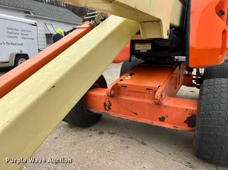 image for item LD9916 2012 JLG 450A  boom lift