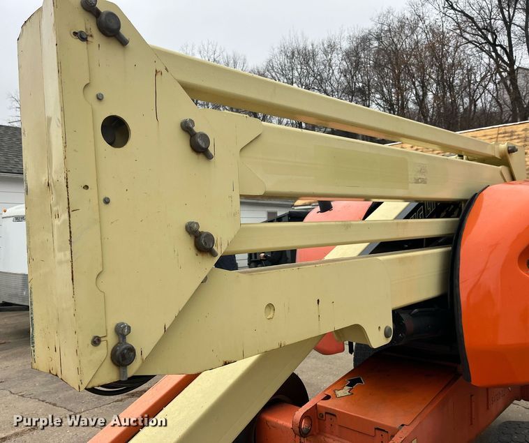 image for item LD9916 2012 JLG 450A  boom lift