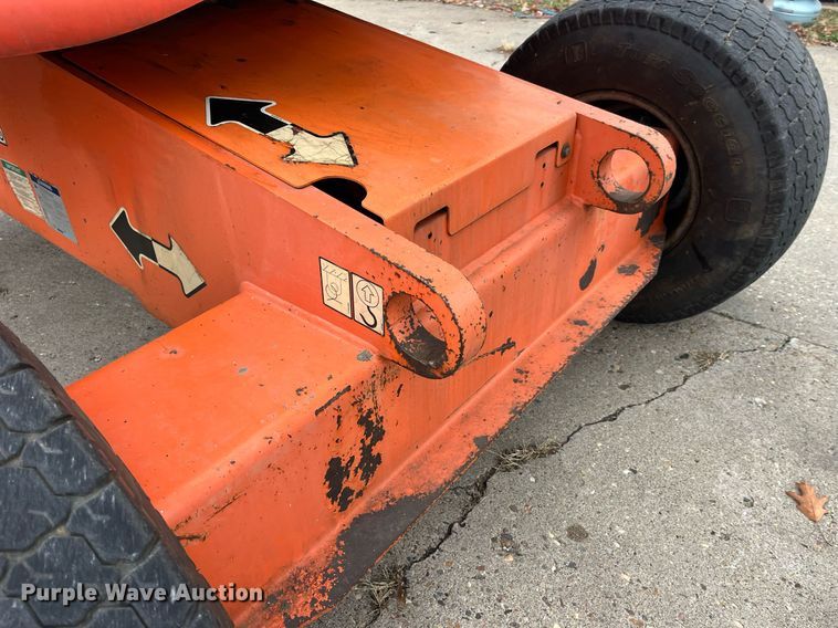 image for item LD9916 2012 JLG 450A  boom lift