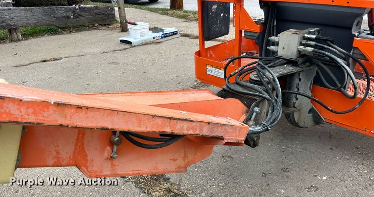 image for item LD9916 2012 JLG 450A  boom lift