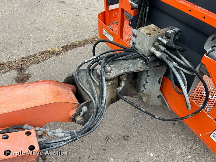 image for item LD9916 2012 JLG 450A  boom lift
