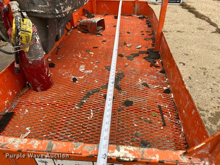 image for item LD9916 2012 JLG 450A  boom lift