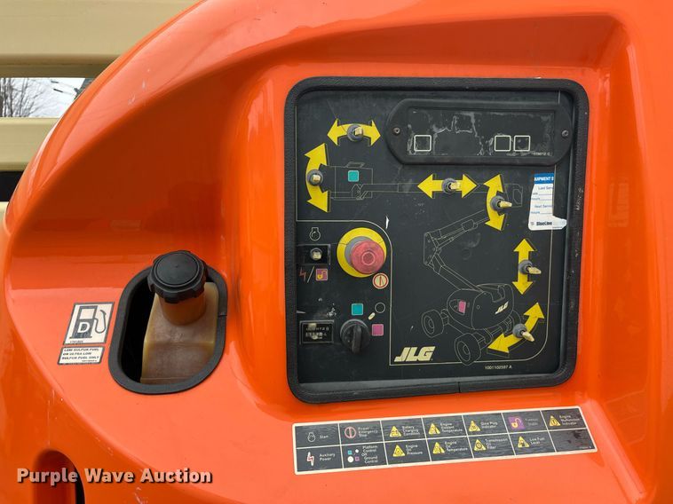 image for item LD9916 2012 JLG 450A  boom lift