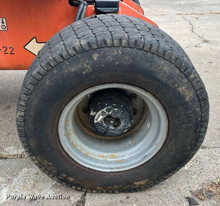 image for item LD9916 2012 JLG 450A  boom lift