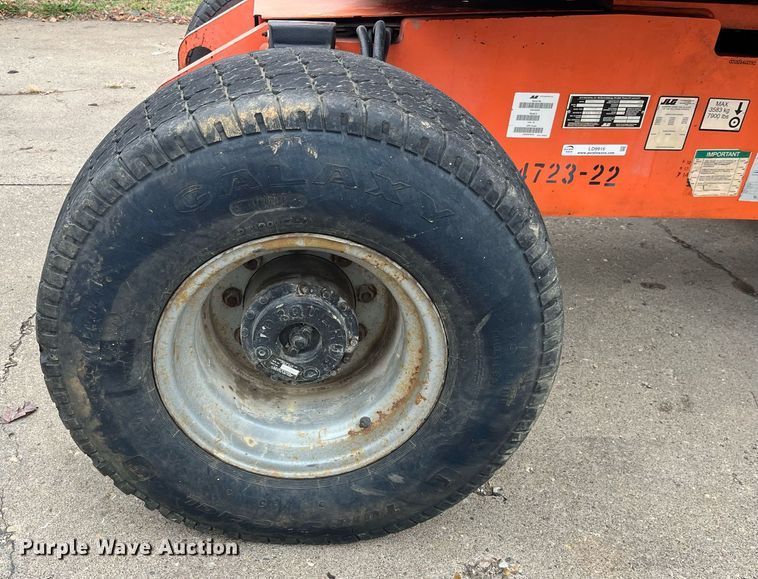 image for item LD9916 2012 JLG 450A  boom lift