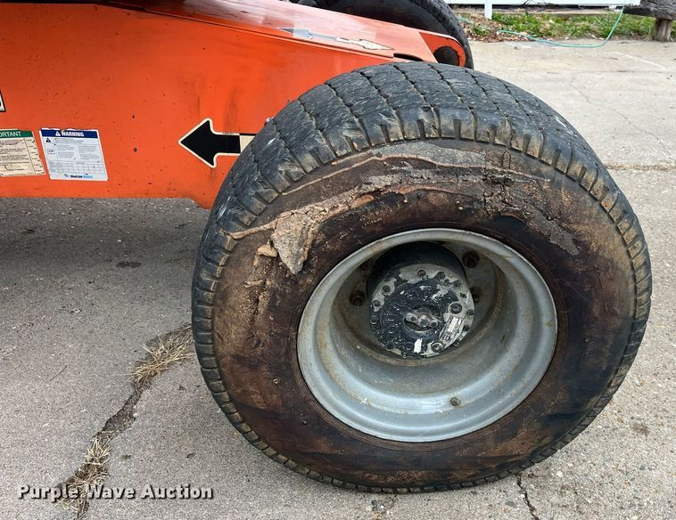 image for item LD9916 2012 JLG 450A  boom lift