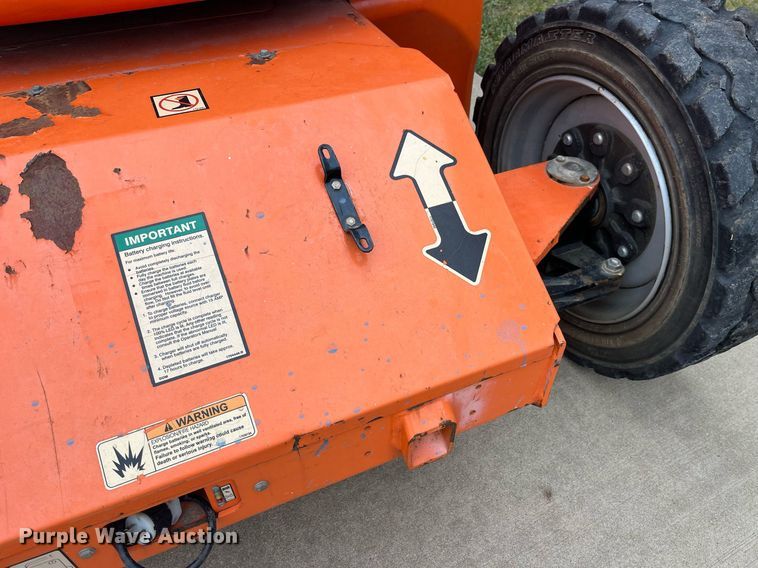 image for item LD9917 2012 JLG E450A  boom lift