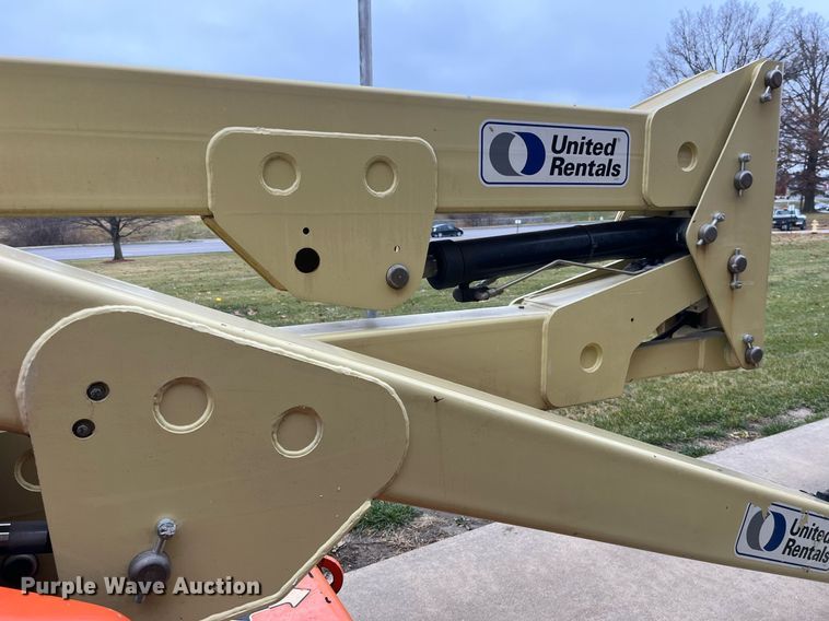 image for item LD9917 2012 JLG E450A  boom lift