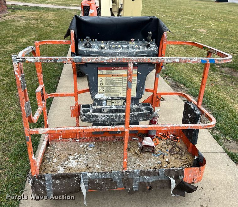 image for item LD9917 2012 JLG E450A  boom lift