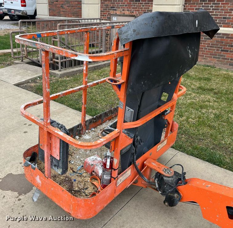 image for item LD9917 2012 JLG E450A  boom lift