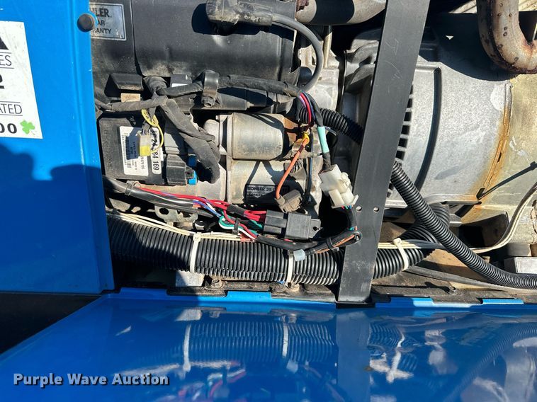 image for item LH9034 Miller Trailblazer 325 EFI  welder/generator