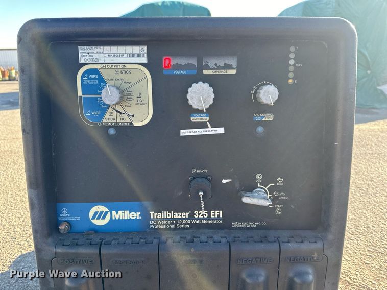 image for item LH9034 Miller Trailblazer 325 EFI  welder/generator