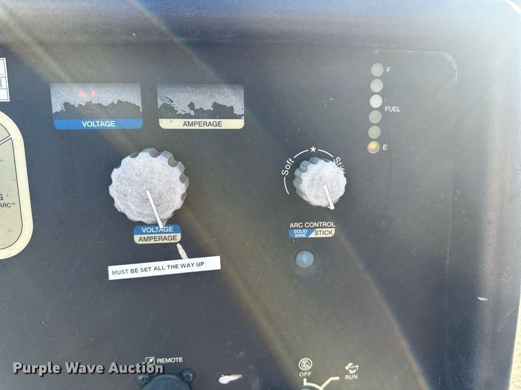 image for item LH9034 Miller Trailblazer 325 EFI  welder/generator