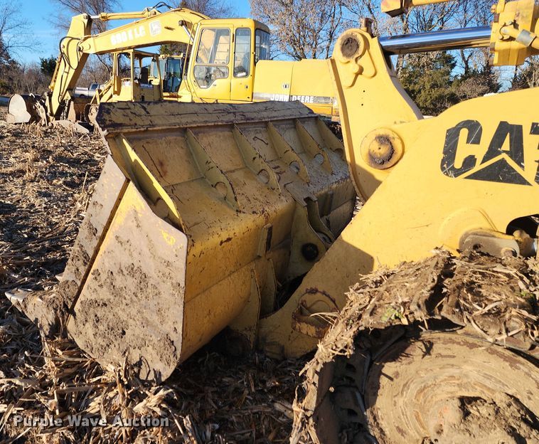 image for item LJ9388 1997 Caterpillar 963B  track loader