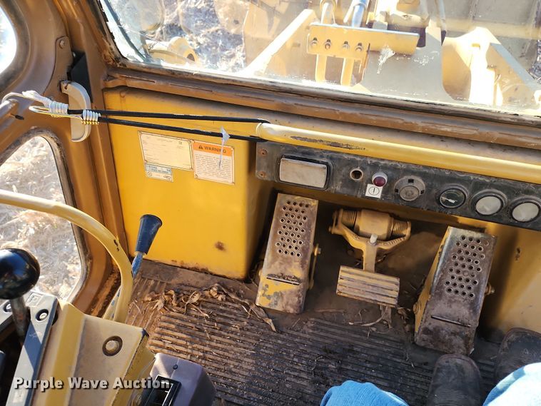 image for item LJ9388 1997 Caterpillar 963B  track loader