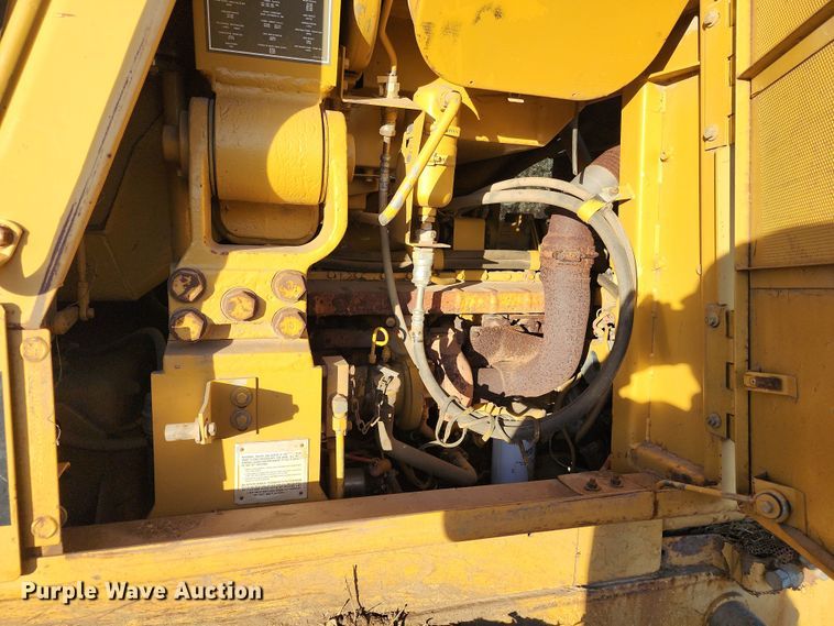 image for item LJ9388 1997 Caterpillar 963B  track loader