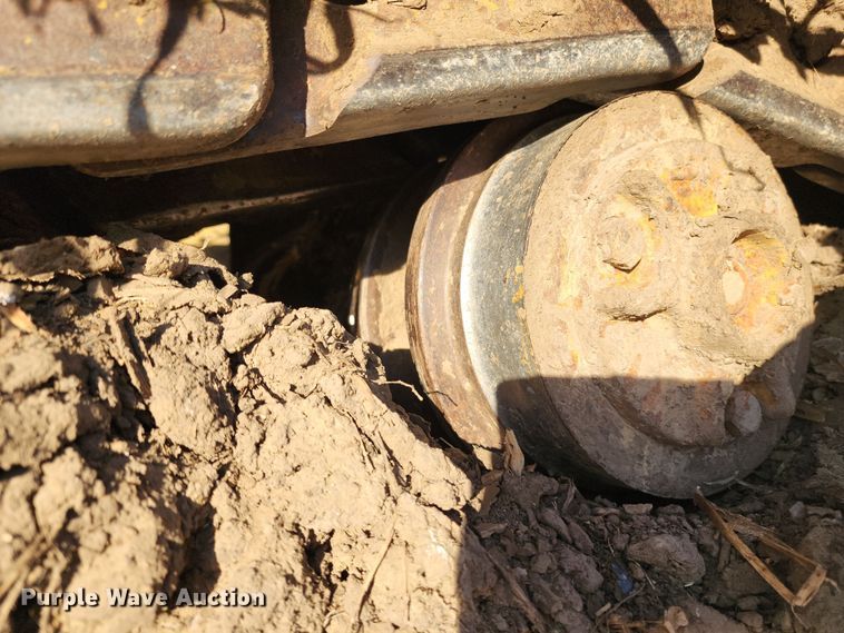 image for item LJ9388 1997 Caterpillar 963B  track loader