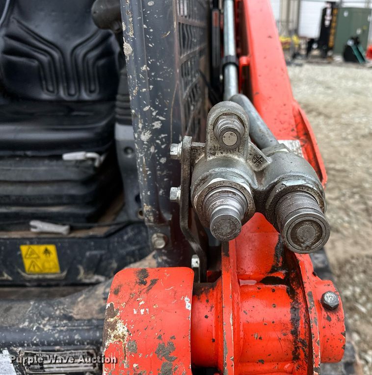 image for item LK9616 2019 Kubota  SVL65-2 tracked skid steer loader