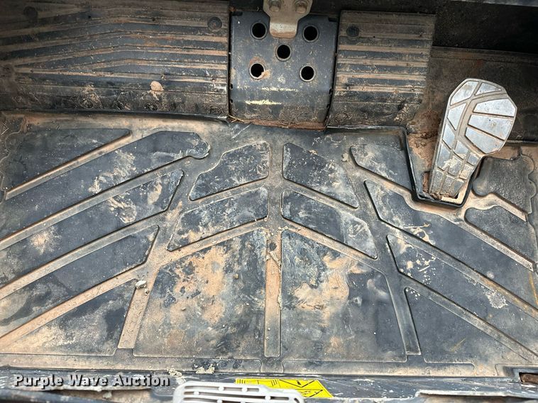 image for item LK9616 2019 Kubota  SVL65-2 tracked skid steer loader