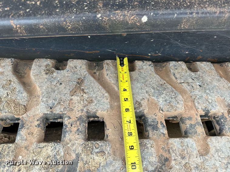 image for item LK9616 2019 Kubota  SVL65-2 tracked skid steer loader