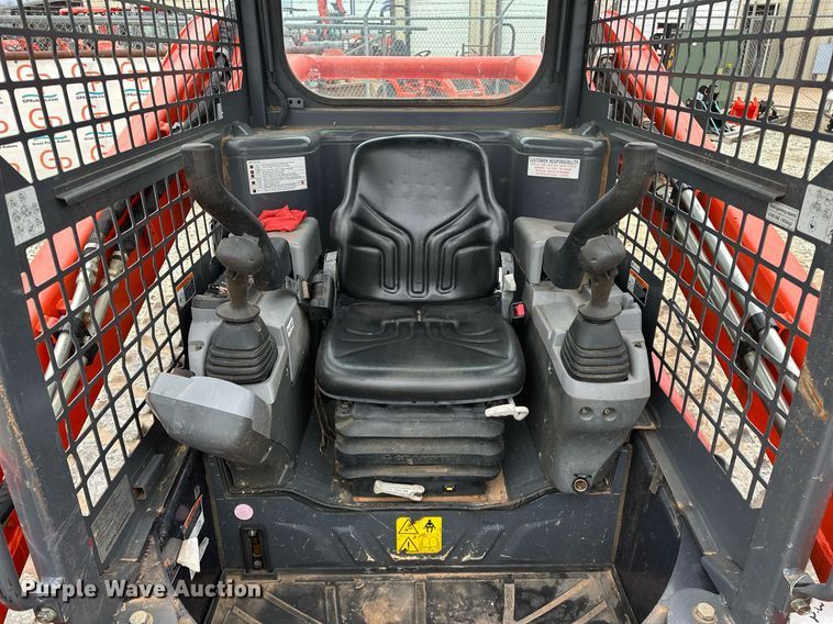 image for item LK9617 2019 Kubota SVL65-2  tracked skid steer loader