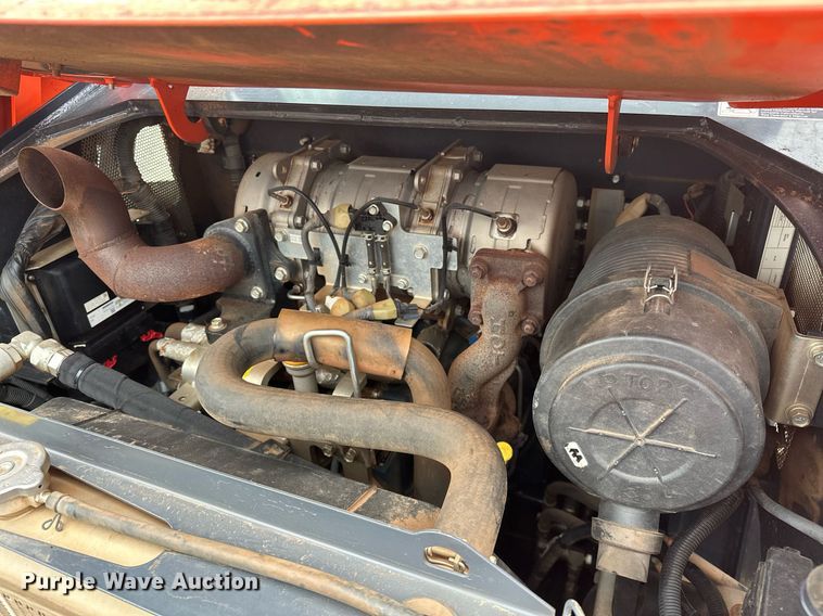 image for item LK9617 2019 Kubota SVL65-2  tracked skid steer loader