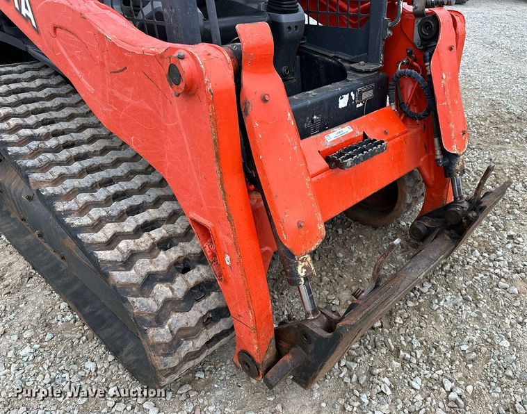 image for item LK9618 2019 Kubota SVL75-2  tracked skid steer loader