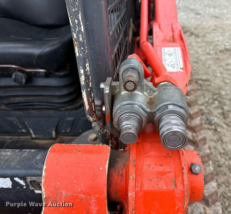 image for item LK9618 2019 Kubota SVL75-2  tracked skid steer loader