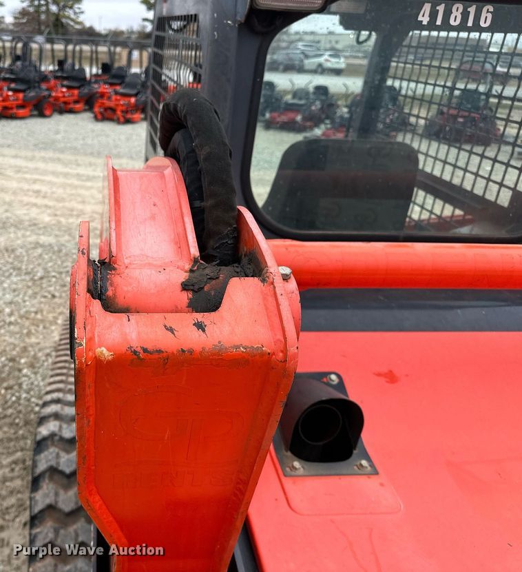 image for item LK9618 2019 Kubota SVL75-2  tracked skid steer loader