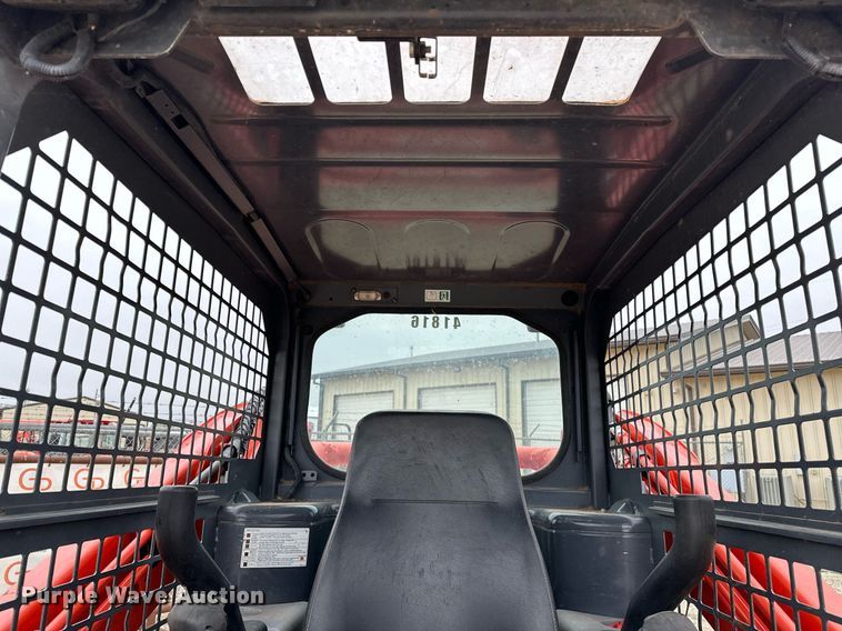 image for item LK9618 2019 Kubota SVL75-2  tracked skid steer loader