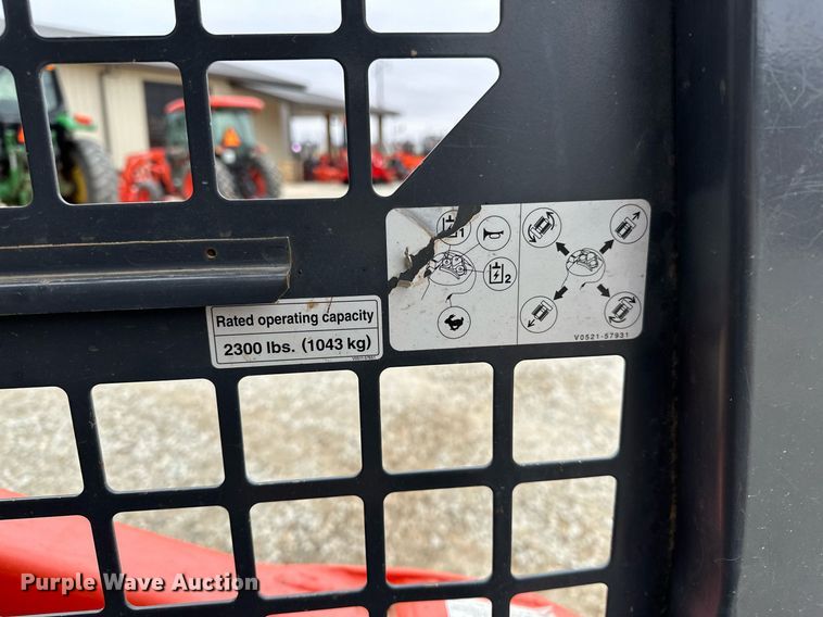 image for item LK9618 2019 Kubota SVL75-2  tracked skid steer loader