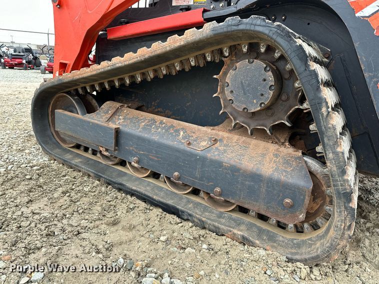 image for item LK9618 2019 Kubota SVL75-2  tracked skid steer loader