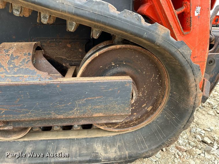 image for item LK9618 2019 Kubota SVL75-2  tracked skid steer loader