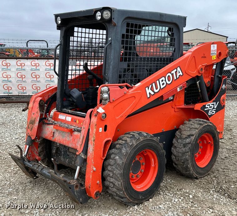 image for item LK9619 2017 Kubota SSV65  skid steer loader
