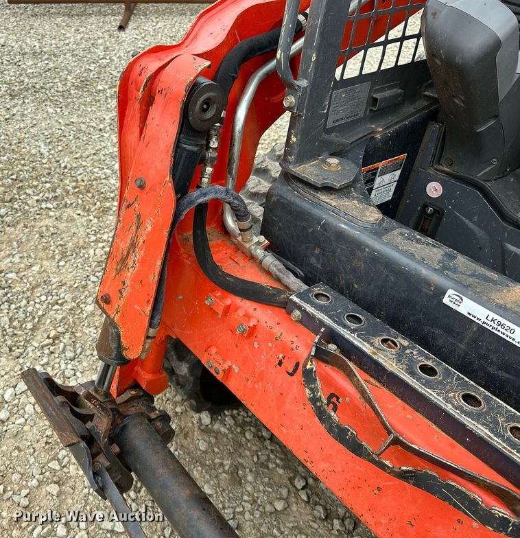 image for item LK9620 2019 Kubota SVL65-2  tracked skid steer loader