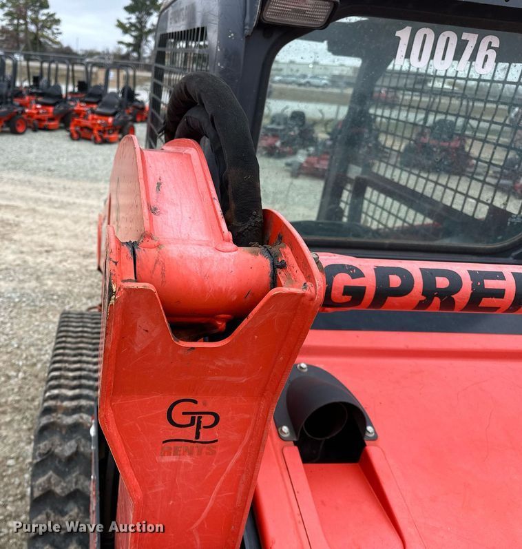 image for item LK9620 2019 Kubota SVL65-2  tracked skid steer loader