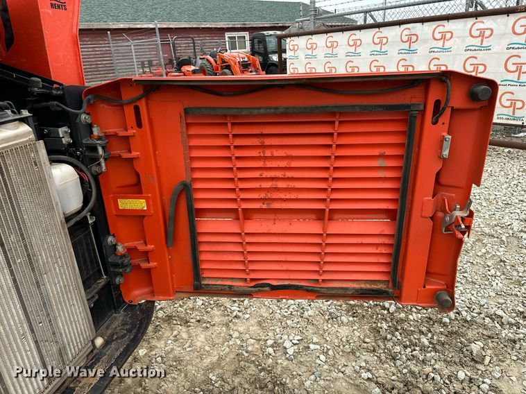 image for item LK9620 2019 Kubota SVL65-2  tracked skid steer loader
