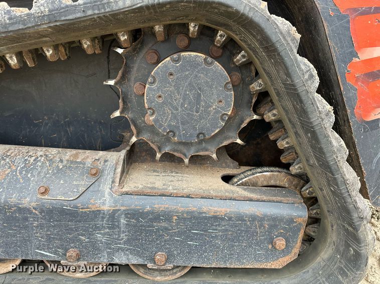 image for item LK9620 2019 Kubota SVL65-2  tracked skid steer loader