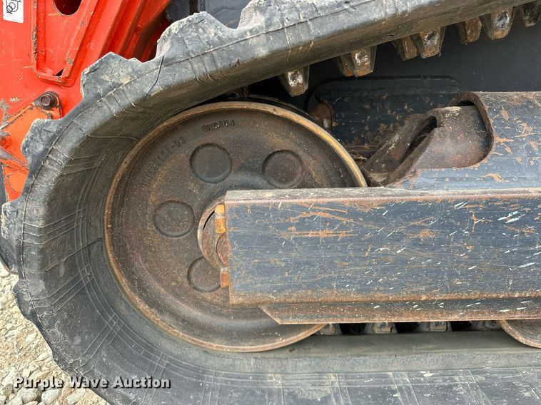 image for item LK9620 2019 Kubota SVL65-2  tracked skid steer loader