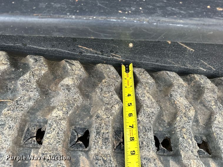 image for item LK9620 2019 Kubota SVL65-2  tracked skid steer loader