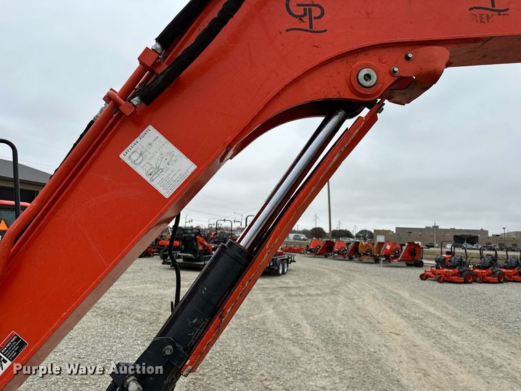 image for item LK9621 2020 Kubota KX057-4  mini excavator