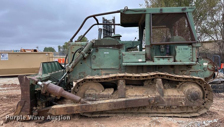 image for item LK9622 Caterpillar D7F  dozer