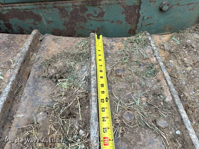 image for item LK9622 Caterpillar D7F  dozer